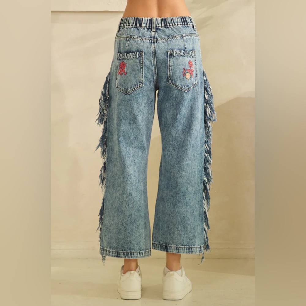 BP1145 Washed Embroidery Side Fray Jeans - Picture 11 of 11